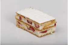 Çilekli Milföy Tarifi ve Malzemeleri Çilekli Milföy Tarifi ve Malzemeleri